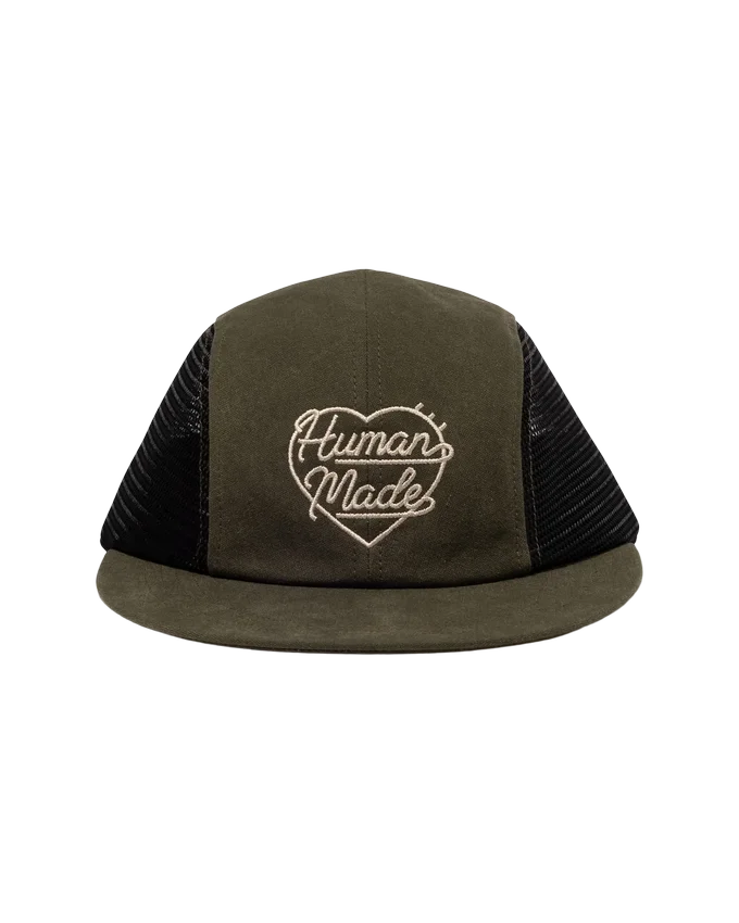 Cappellino con visiera lunga Cappellino con visiera lunga