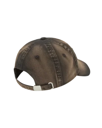Cappellino da papà con scritta spray sfumata