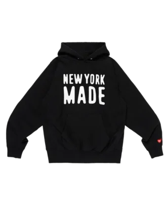 Felpa con cappuccio pesante realizzata a New York