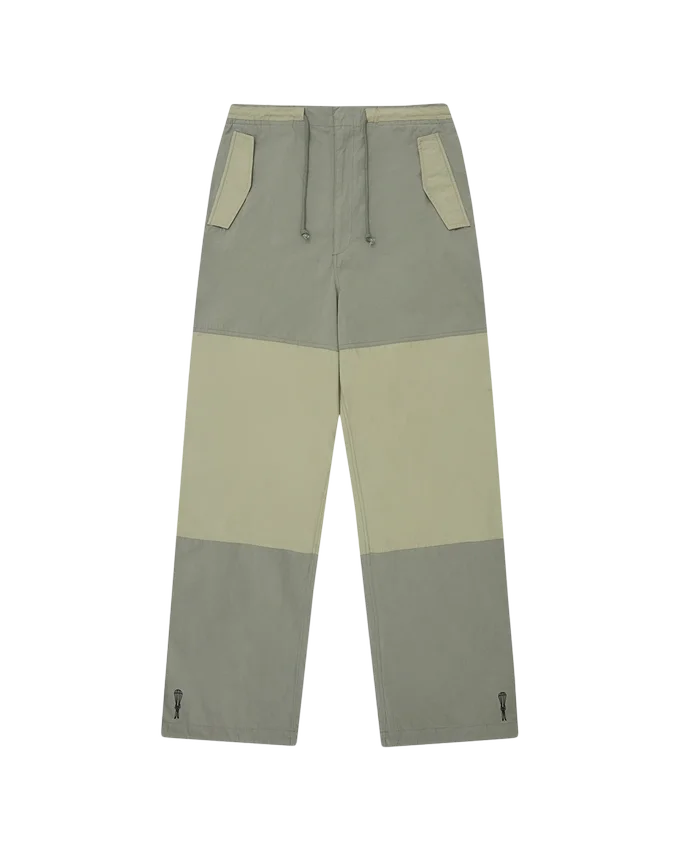 Pantaloni paracadute a pannelli Pantaloni paracadute a pannelli